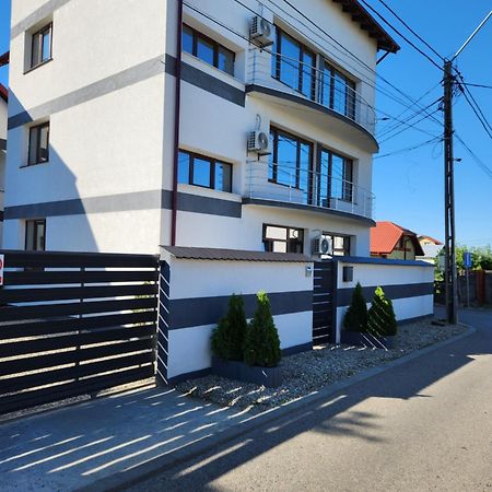 Appartamento Casa Bid Piteşti Esterno foto